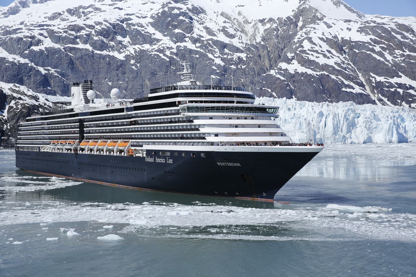 Holland America Line / Michel Verdure