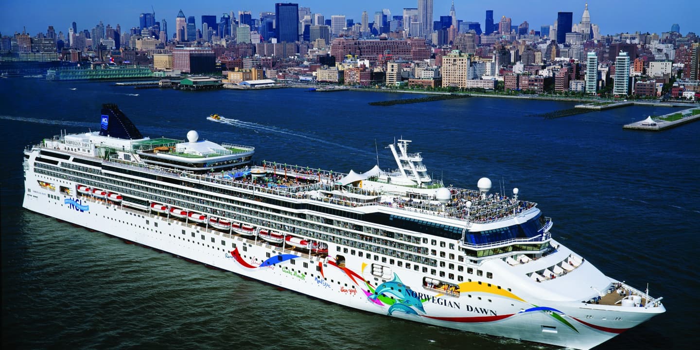Norwegian Cruise Line / Michel Verdure