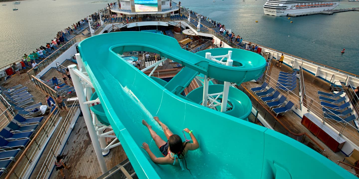 Carnival Cruise Line / Andy Newman