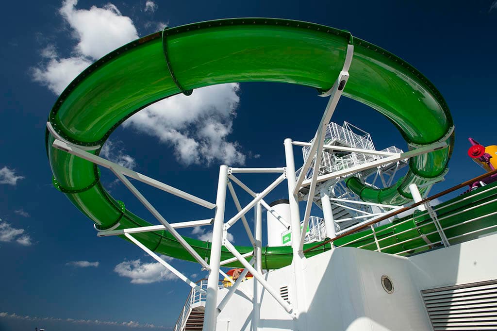 Carnival Cruise Line / Andy Newman