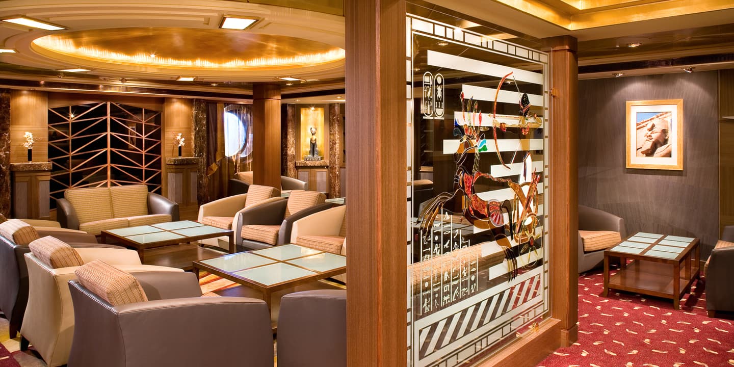 Royal Caribbean International / Michel Verdure