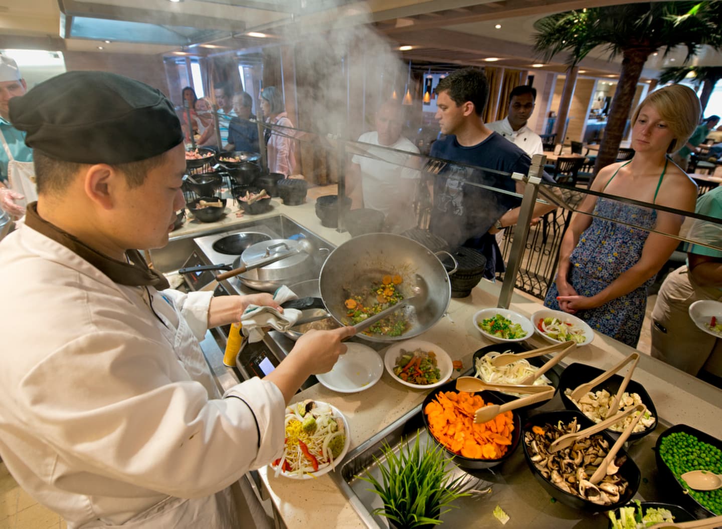 Carnival Cruise Line / Andy Newman