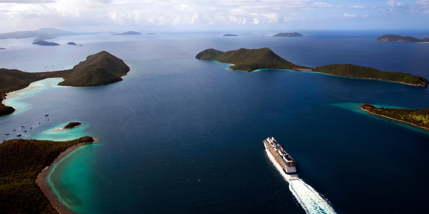 Celebrity Cruises / Michel Verdure